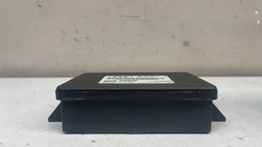 8K0907801H  AUDI A4 ELECTRONIC PARKING CONTROL MODULE