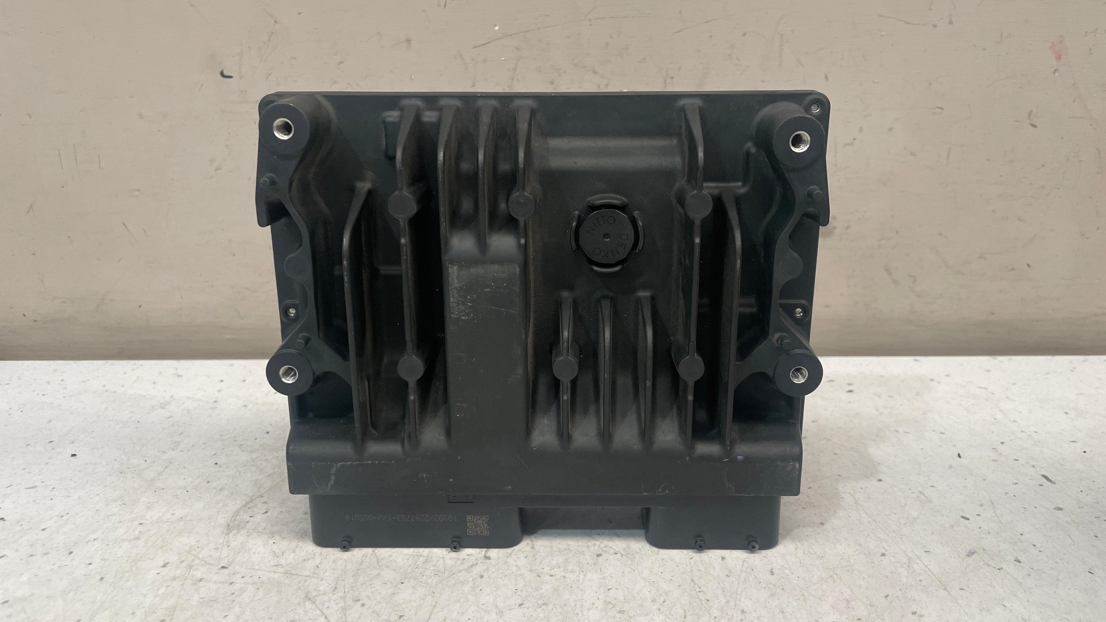 89661-0R690 TOYOTA ENGINE CONTROL ECU