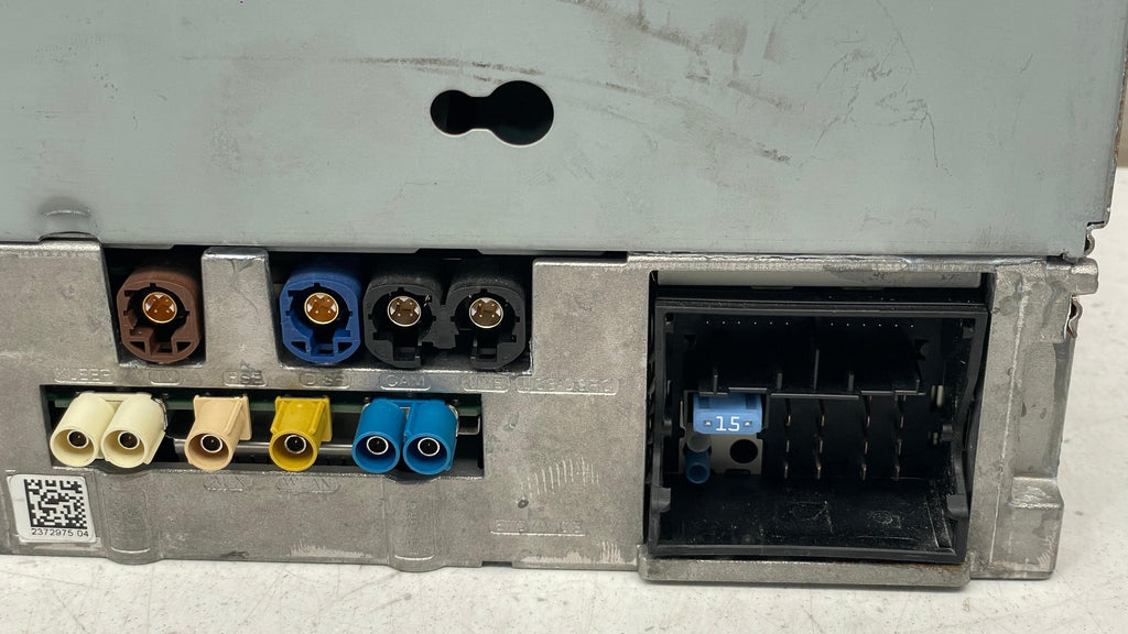 A2059008317 MERCEDES W205 RADIO COMMAND HEAD UNIT