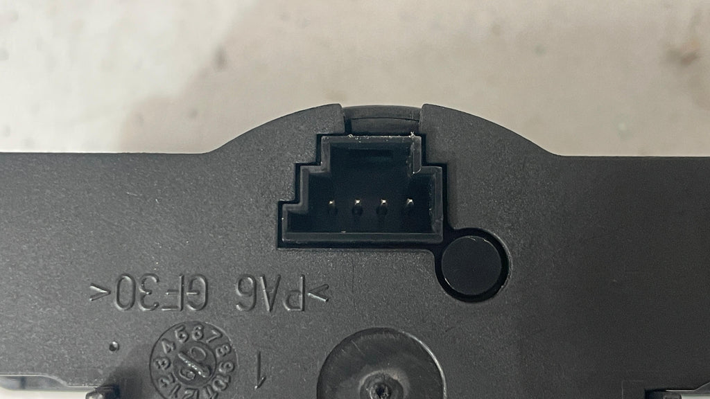A2045453004 MERCEDES W204 HEADLIGHT SWITCH CONTROL PANEL