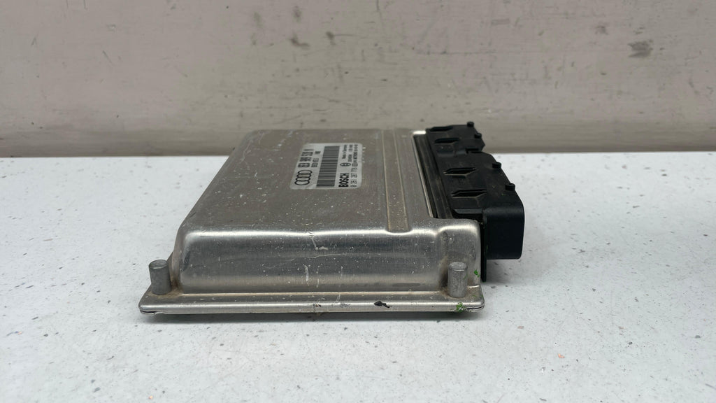 8E0909518M AUDI A4 ENGINE CONTROL UNIT ECU