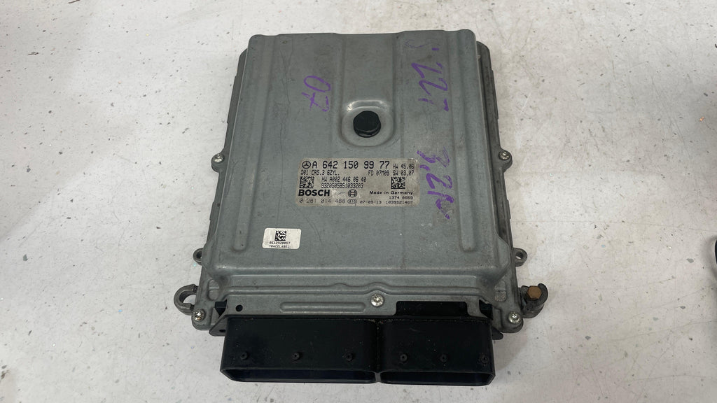 A6421509977 MERCEDES W221 ENGINE CONTROL UNIT ECU