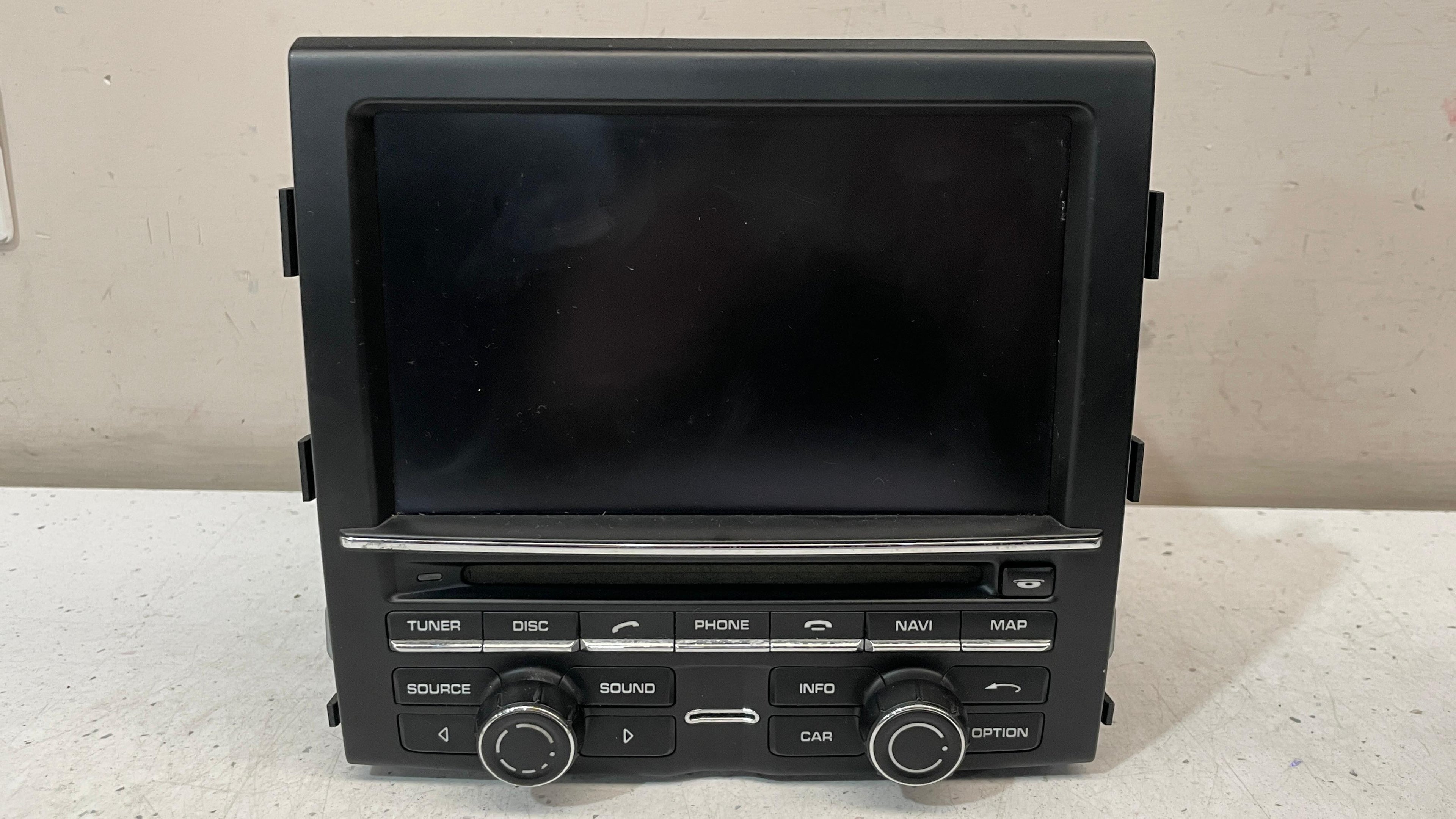 6434A-BE96XX PORSCHE CAYENNE RADIO DISPLAY SCREEN