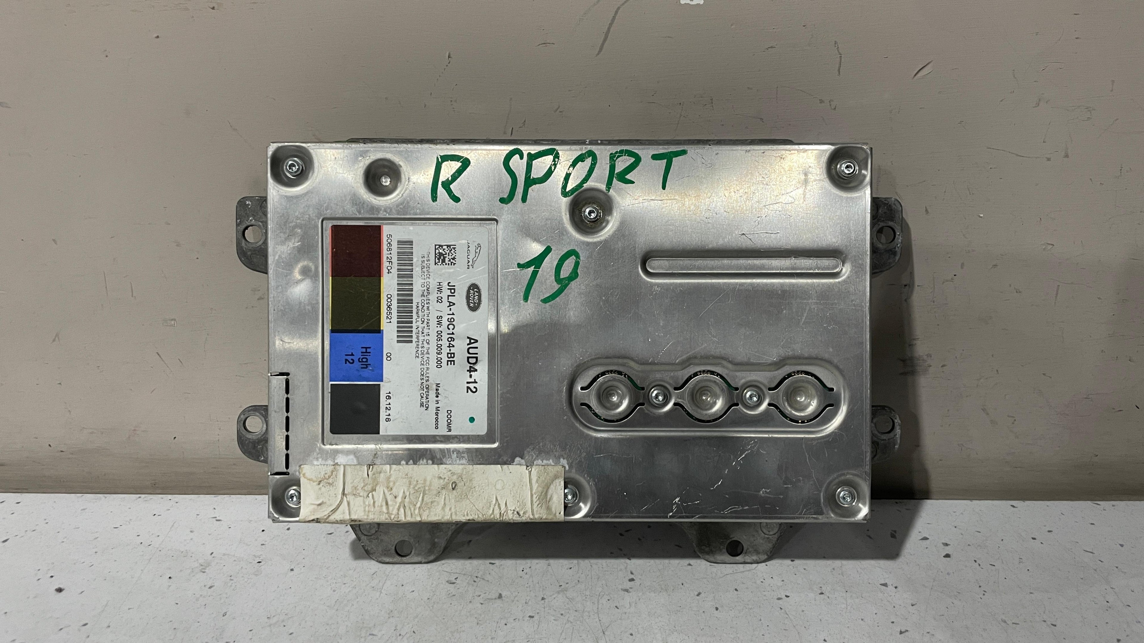 JPLA-19C164-BE RANGE ROVER SPORT RADIO SOUND SYSTEM AMPLIFIER