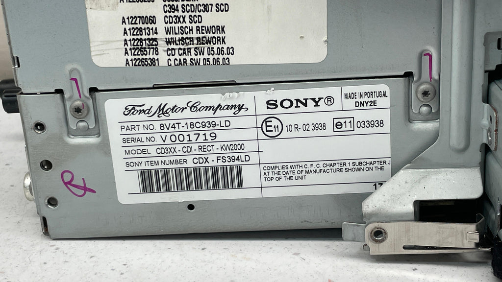 8V4T-18C939-LD FORD KUGA CD RADIO HEAD UNIT