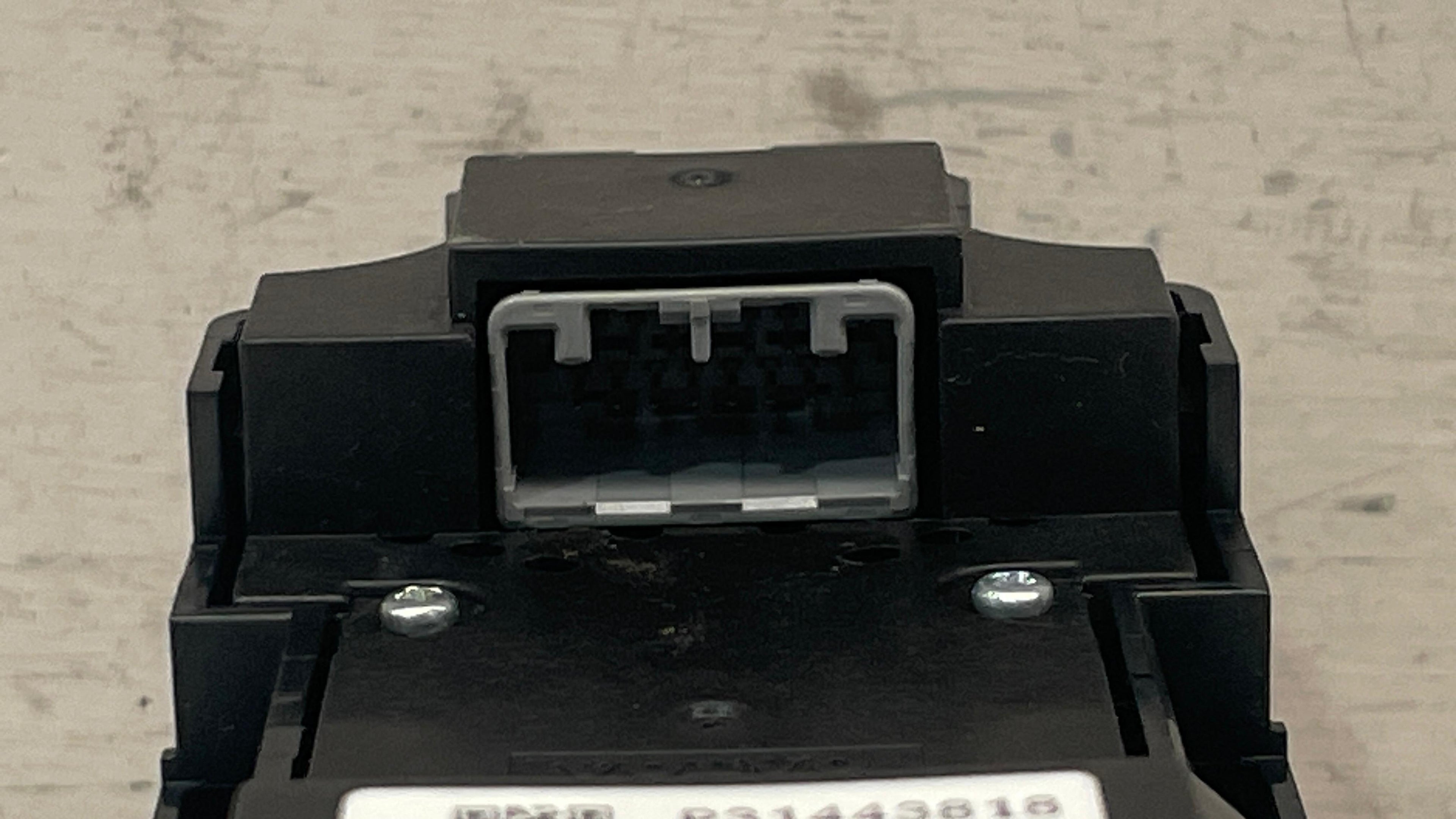 P31443818  VOLVO XC60 START STOP BUTTON DRIVE MODE PARKING SWITCH
