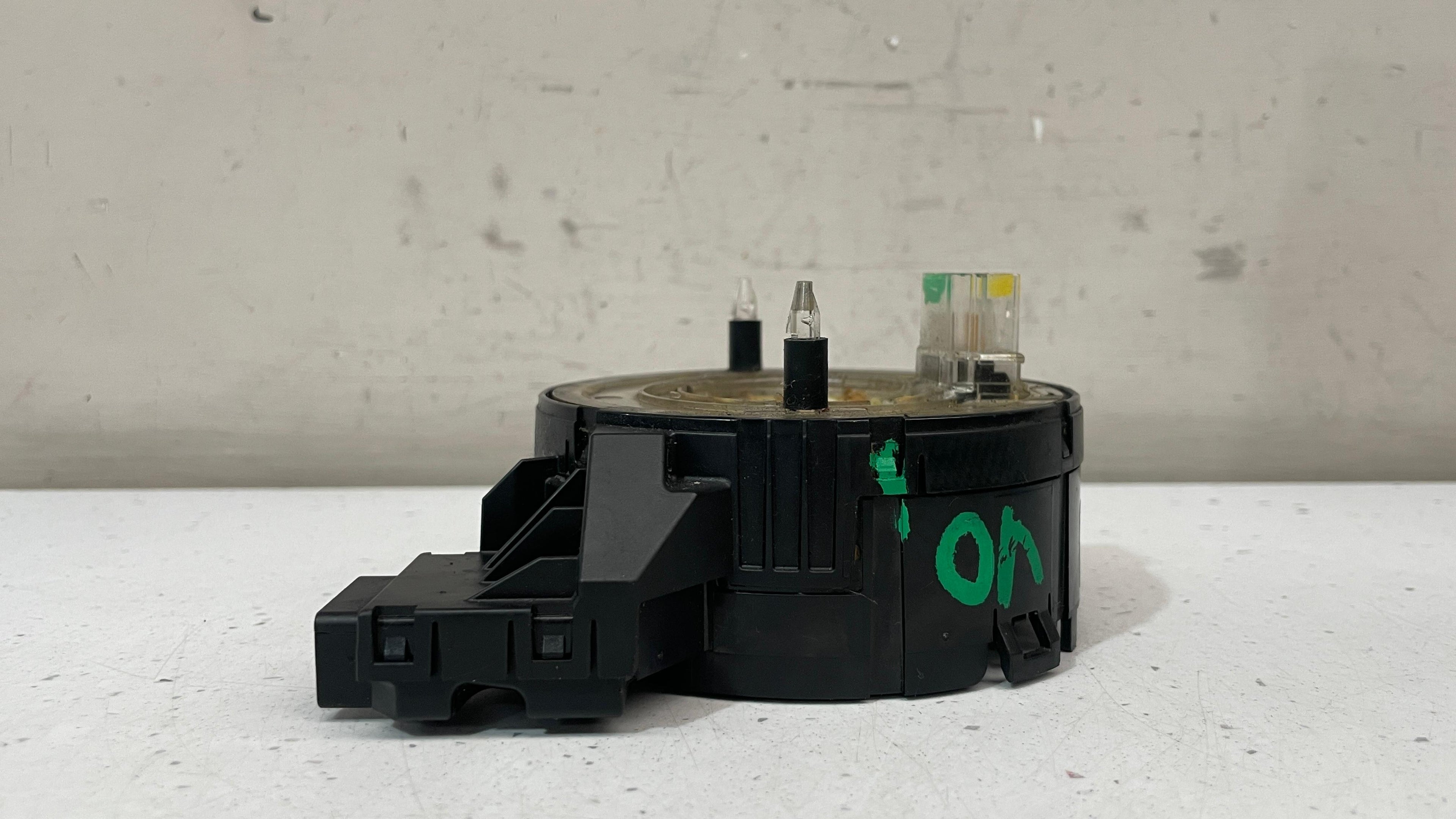 1K0959653C VOLKSWAGEN GOLF MK5 STEERING COLUMN SLIP RING