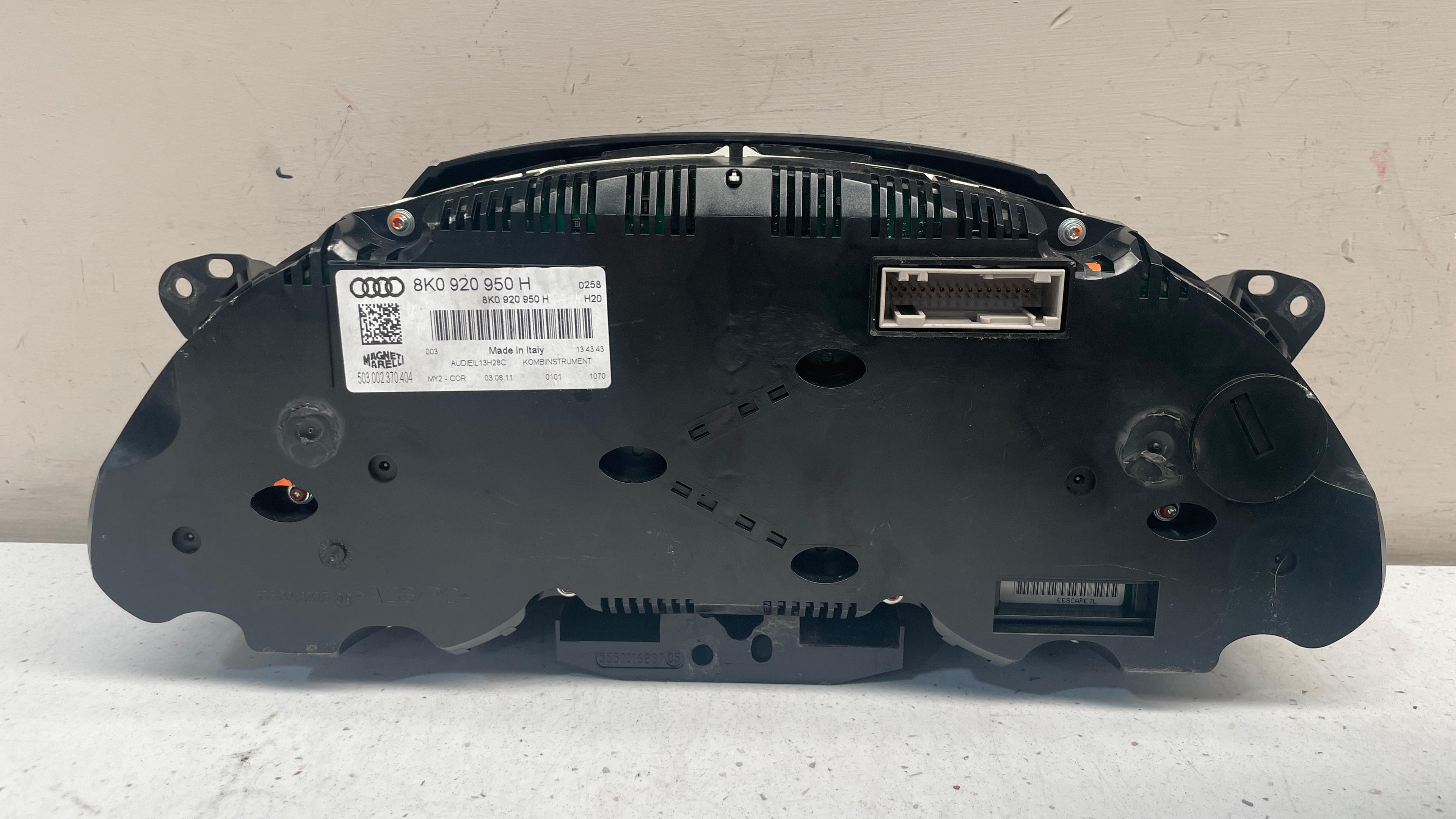 8K0920950H AUDI A4 INSTRUMENT CLUSTER PANEL