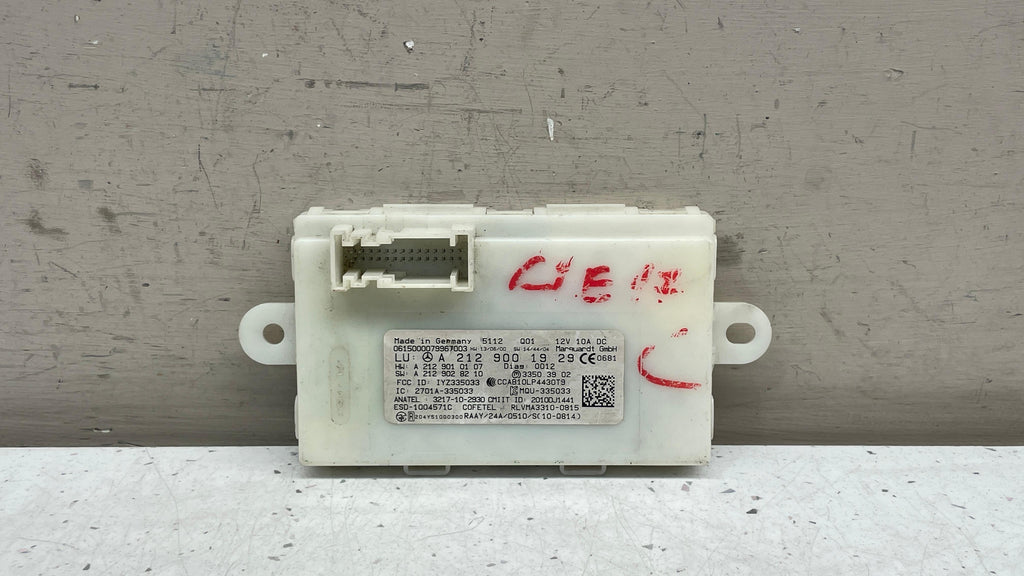 2013 - 2016 MERCEDES E400 KEYLESS IGNITION CONTROL MODULE A2129001929 OEM