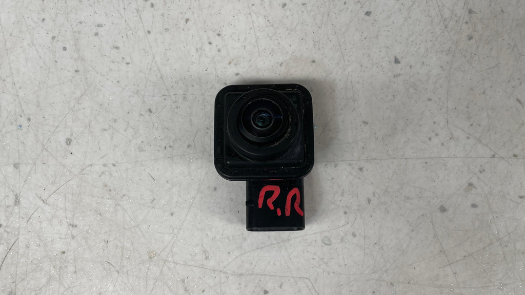 DK52-19G490-AD  LAND ROVER REAR VIEW BACKUP CAMERA