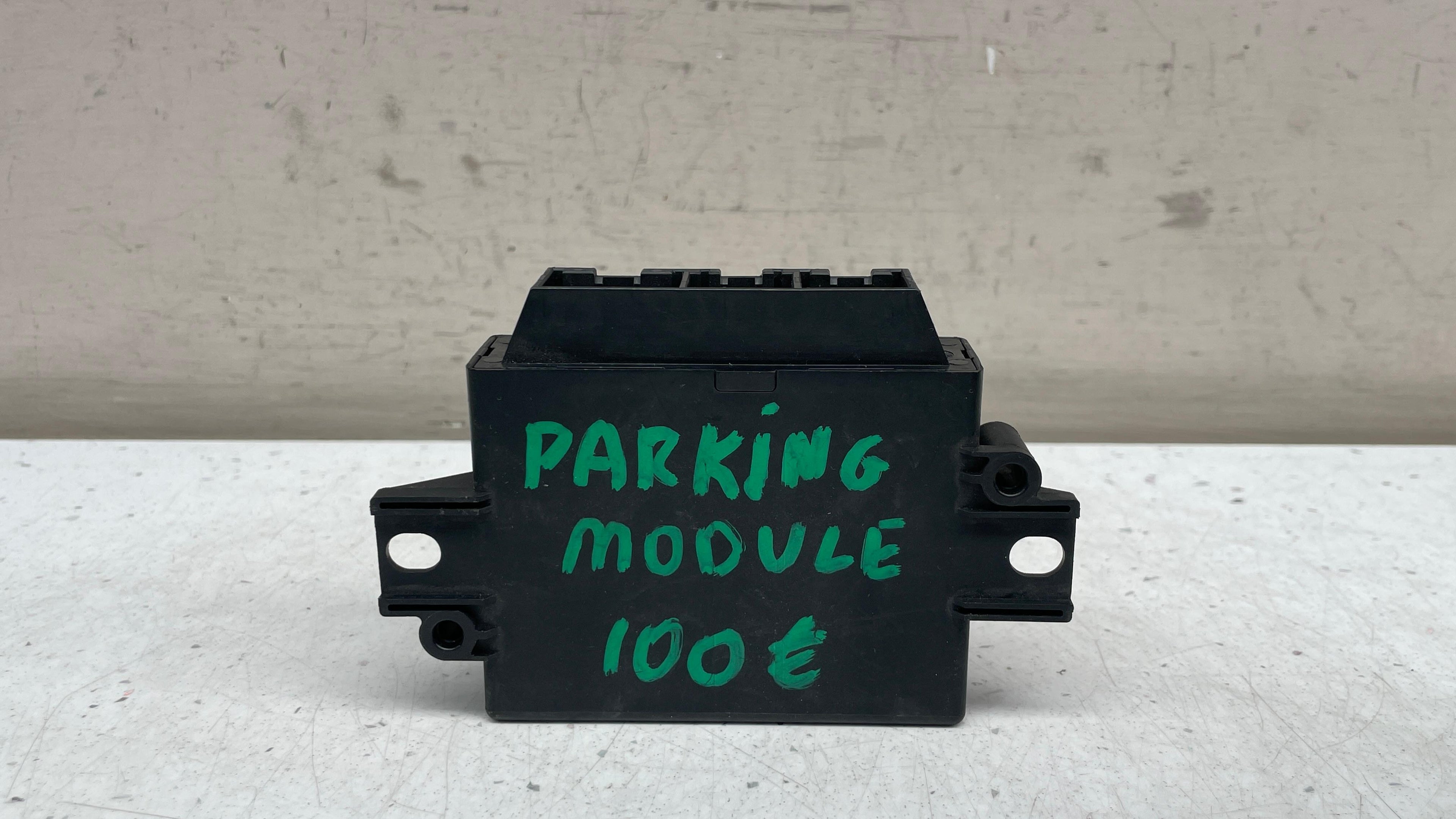 8K0919475D AUDI A5 PARKING CONTROL UNIT PDC