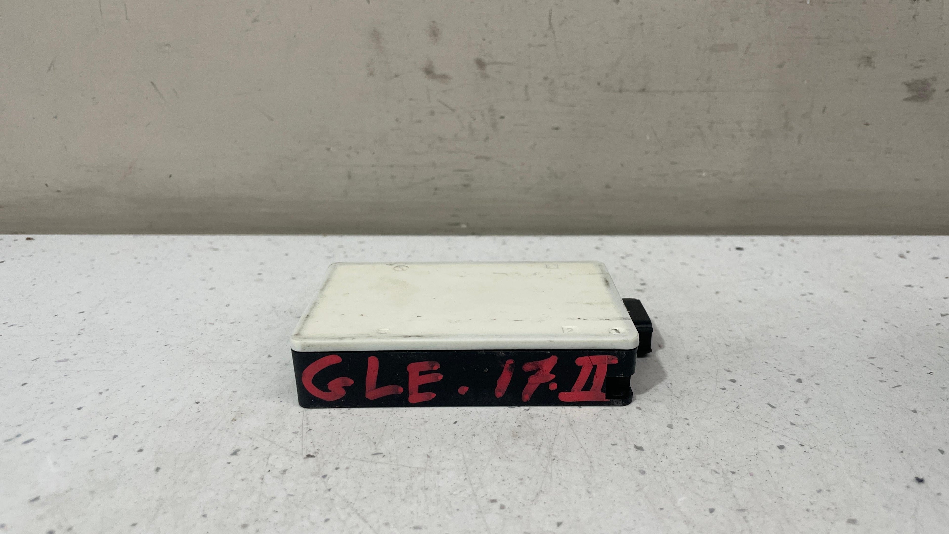 A0009059906 MERCEDES GLE BLIND SPOT RADAR SENSOR