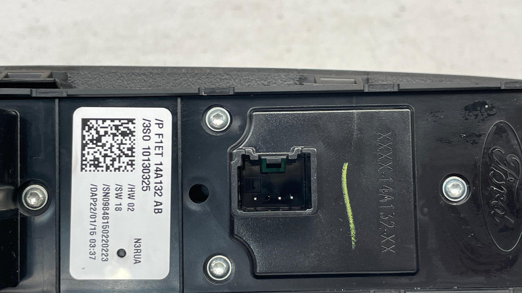 F1ET14A132AB FORD FOCUS WINDOW SWITCH LEFT CONTROL