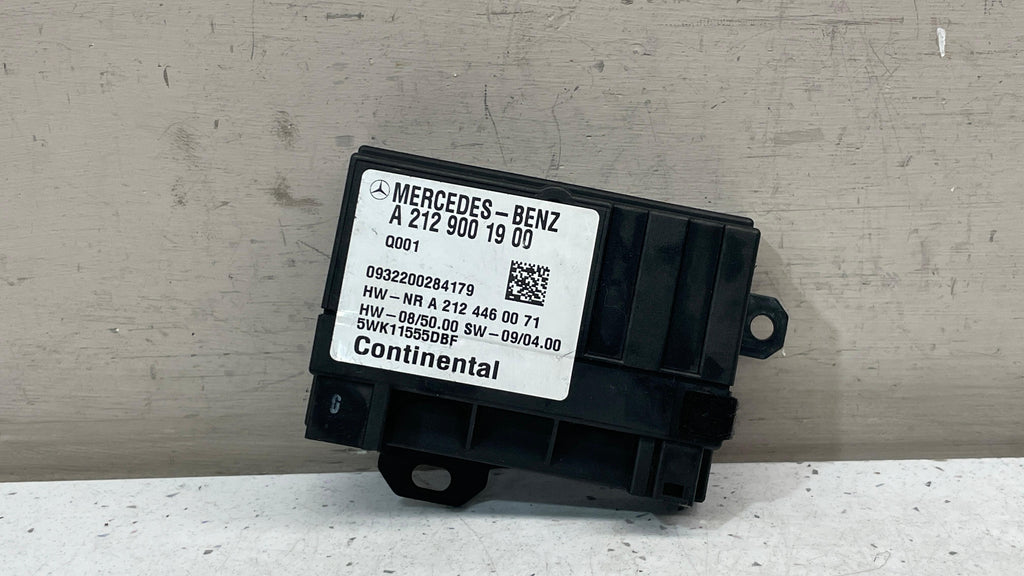 A2129001900 MERCEDES W212 FUEL POMP CONTROL MODULE