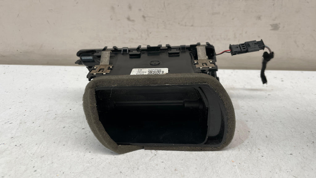 A1668309200 MERCEDES GLE W166 DASHBOARD AIR VENT GRILL TRIM