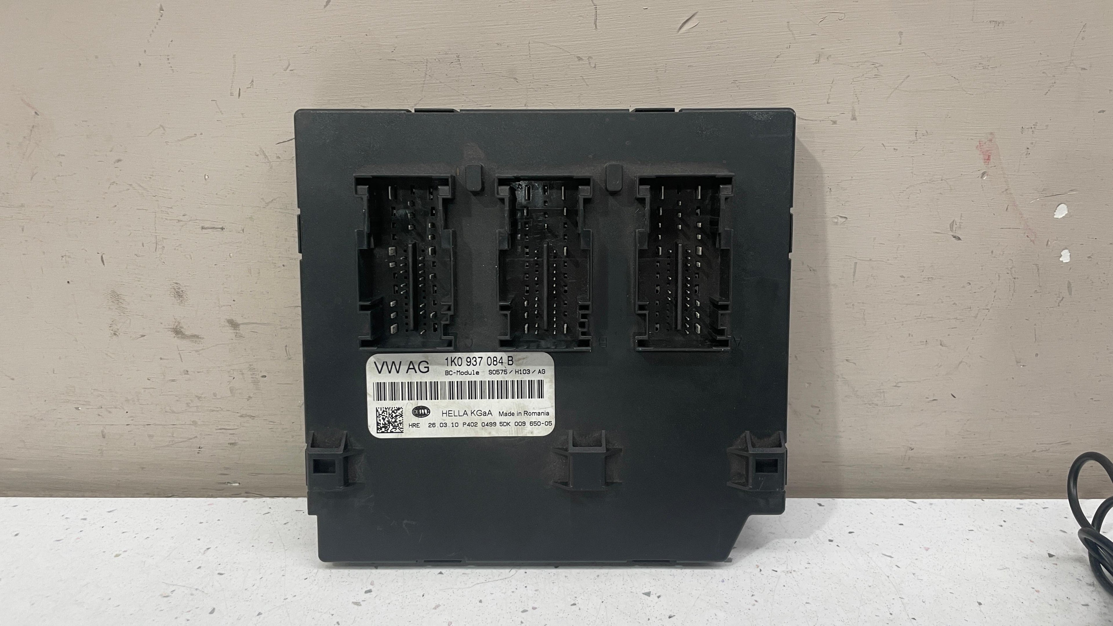 1K0937084B VOLKSWAGEN GOLF BODY COMFORT CONTROL MODULE