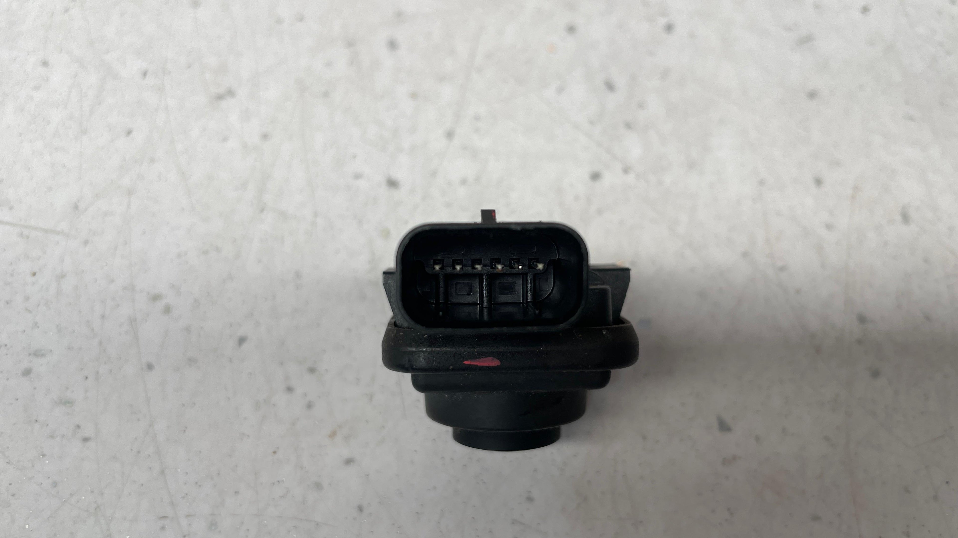 DK52-19G490-AD  LAND ROVER REAR VIEW BACKUP CAMERA