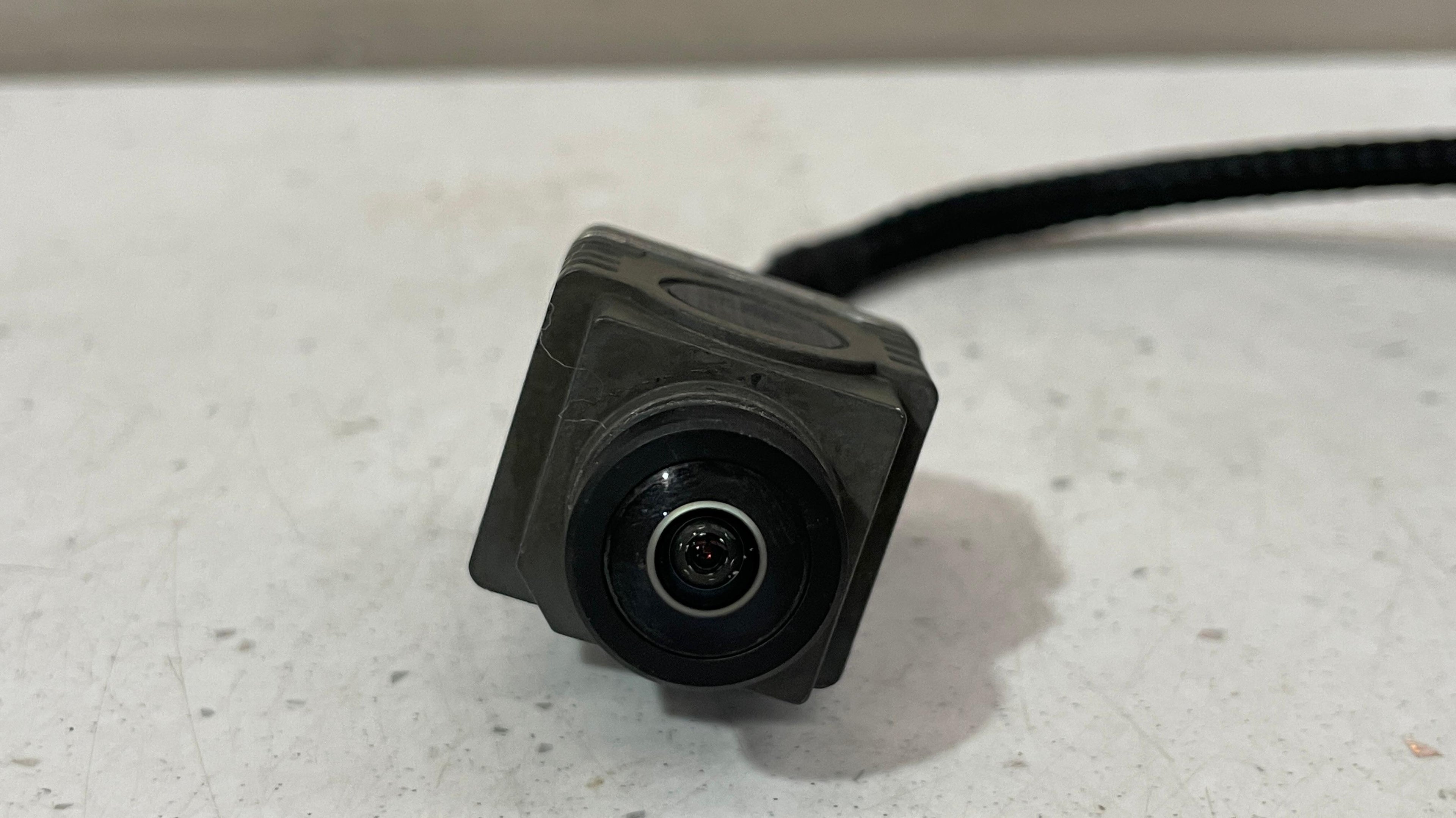 A0009056206 MERCEDES REAR VIEW BACKUP PARKING CAMERA