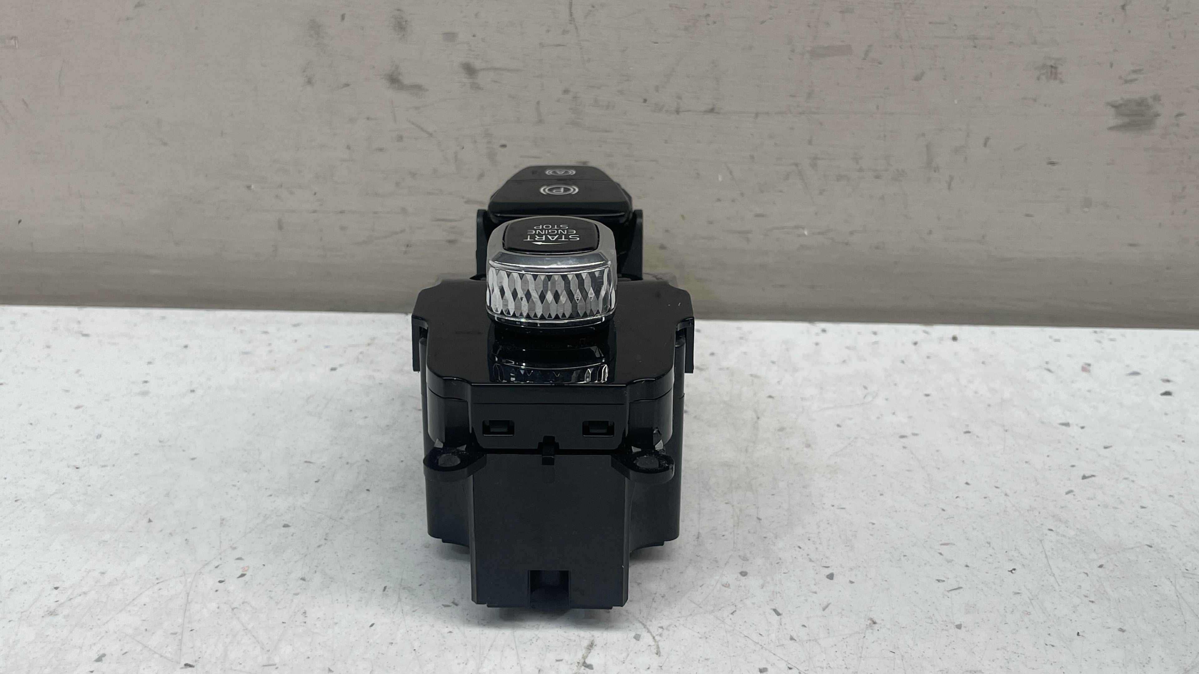 P31443818  VOLVO XC60 START STOP BUTTON DRIVE MODE PARKING SWITCH
