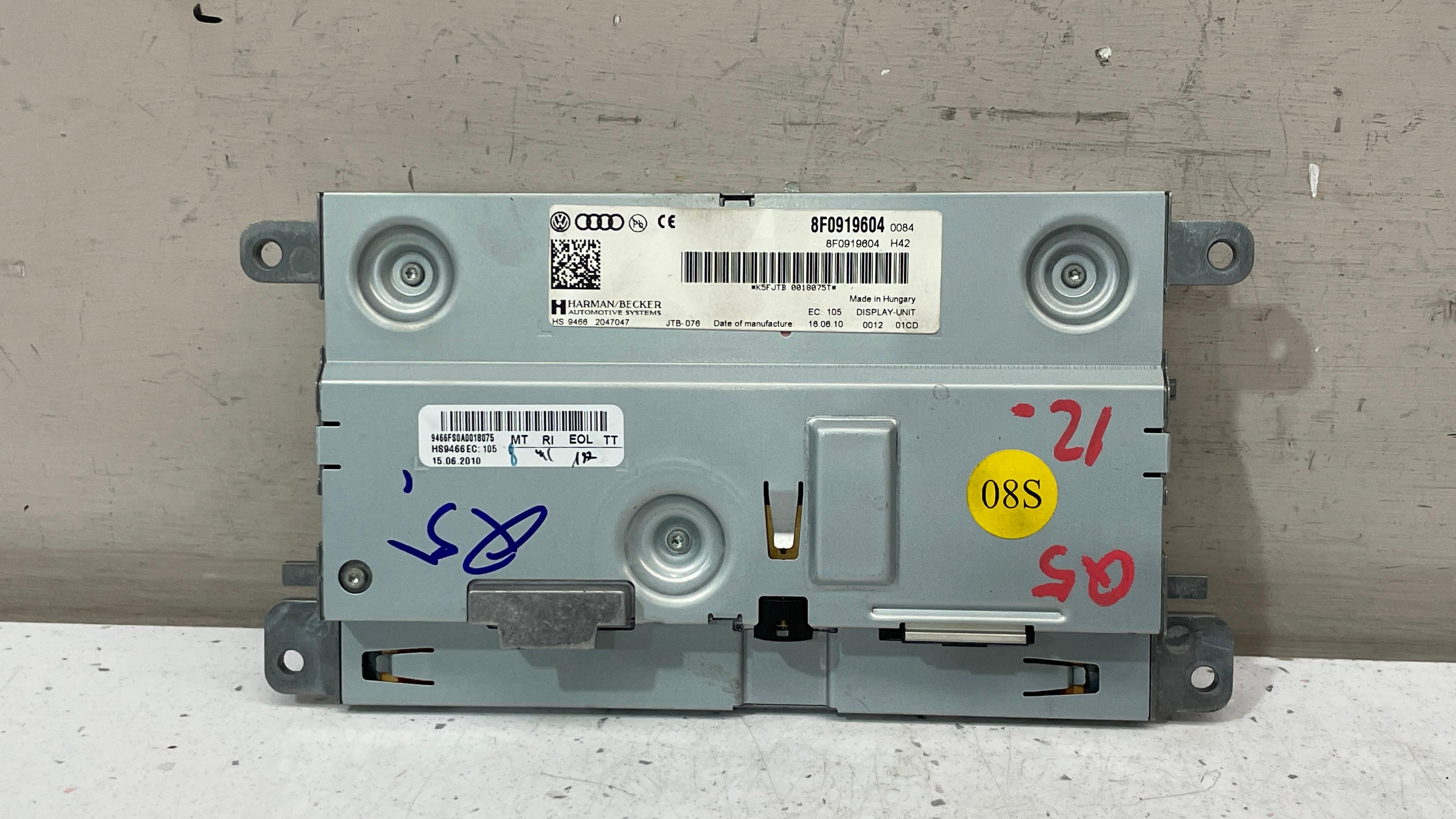 8F0919604 AUDI MMI  NAVIGATION DISPLAY SCREEN