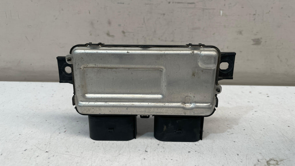 A0009008214 MERCEDES A CLASS W177 FUEL PUMP CONTROL MODULE