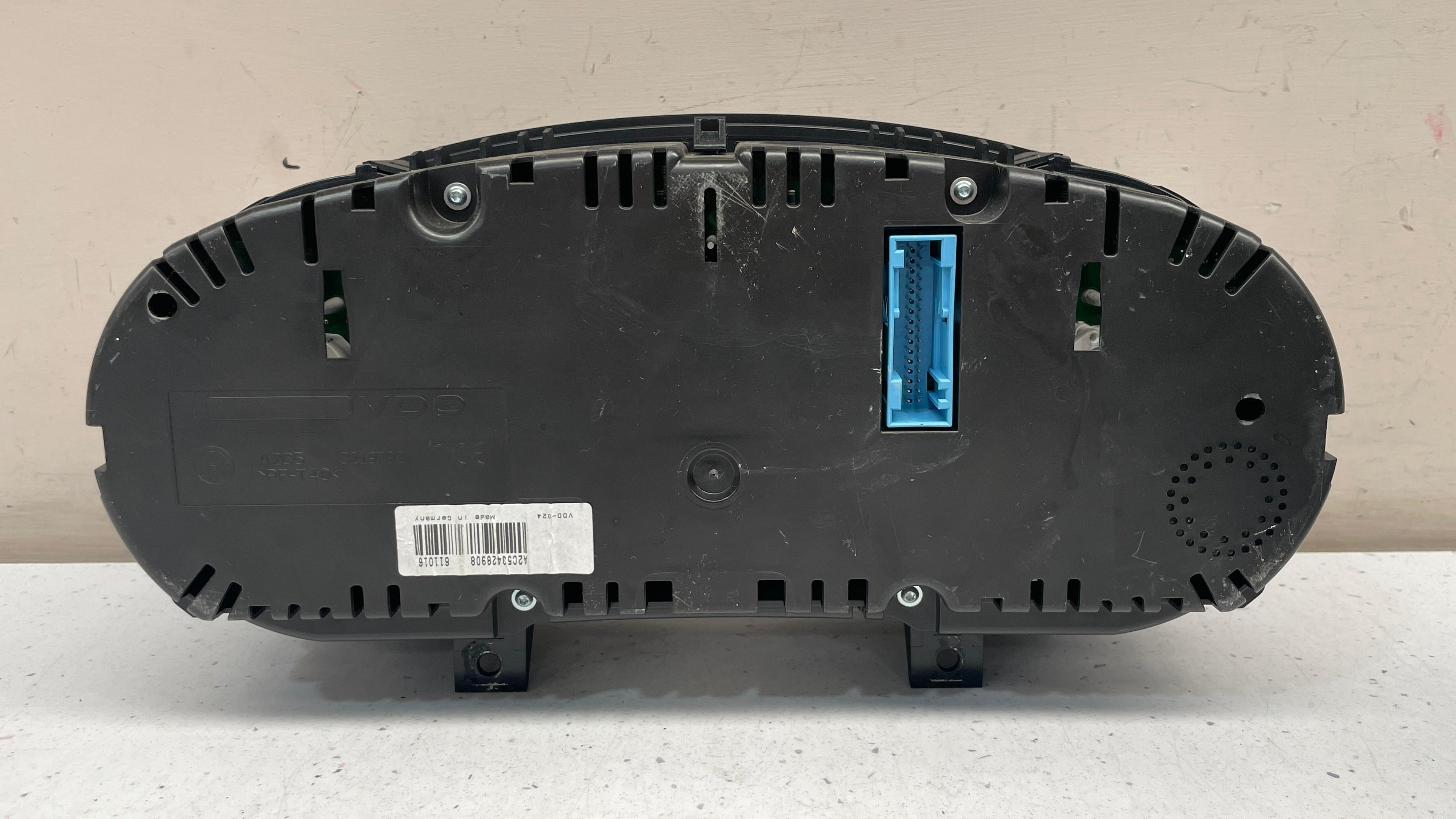 5K0920972A VOLKSWAGEN GOLF VI INSTRUMENT CLUSTER PANEL