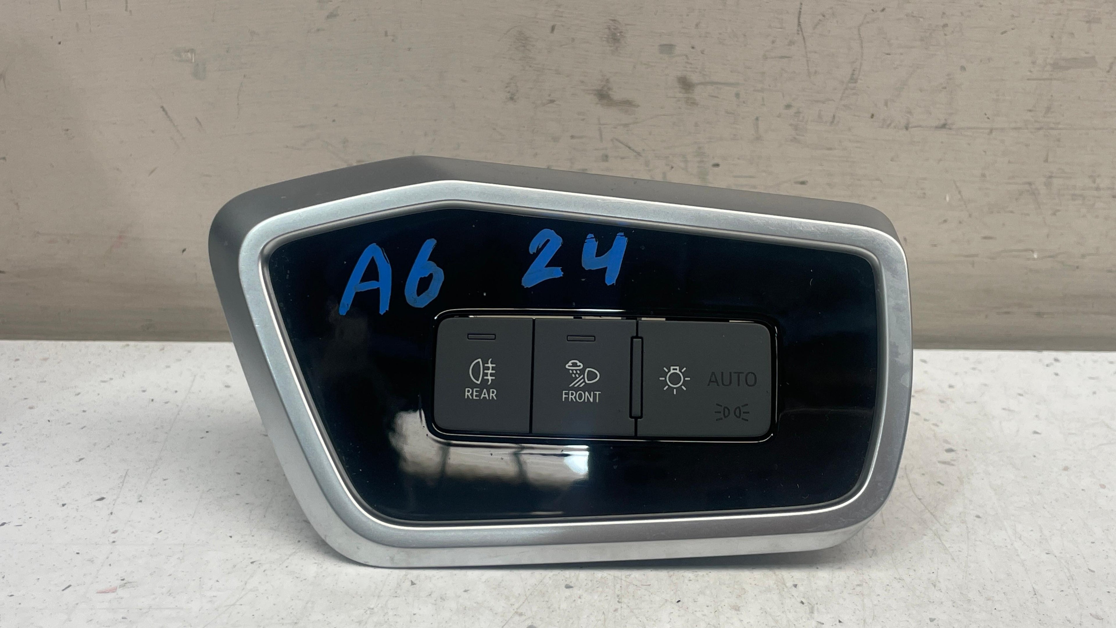 4K2941501R AUDI Q7 HEADLIGHT SWITCH MODULE
