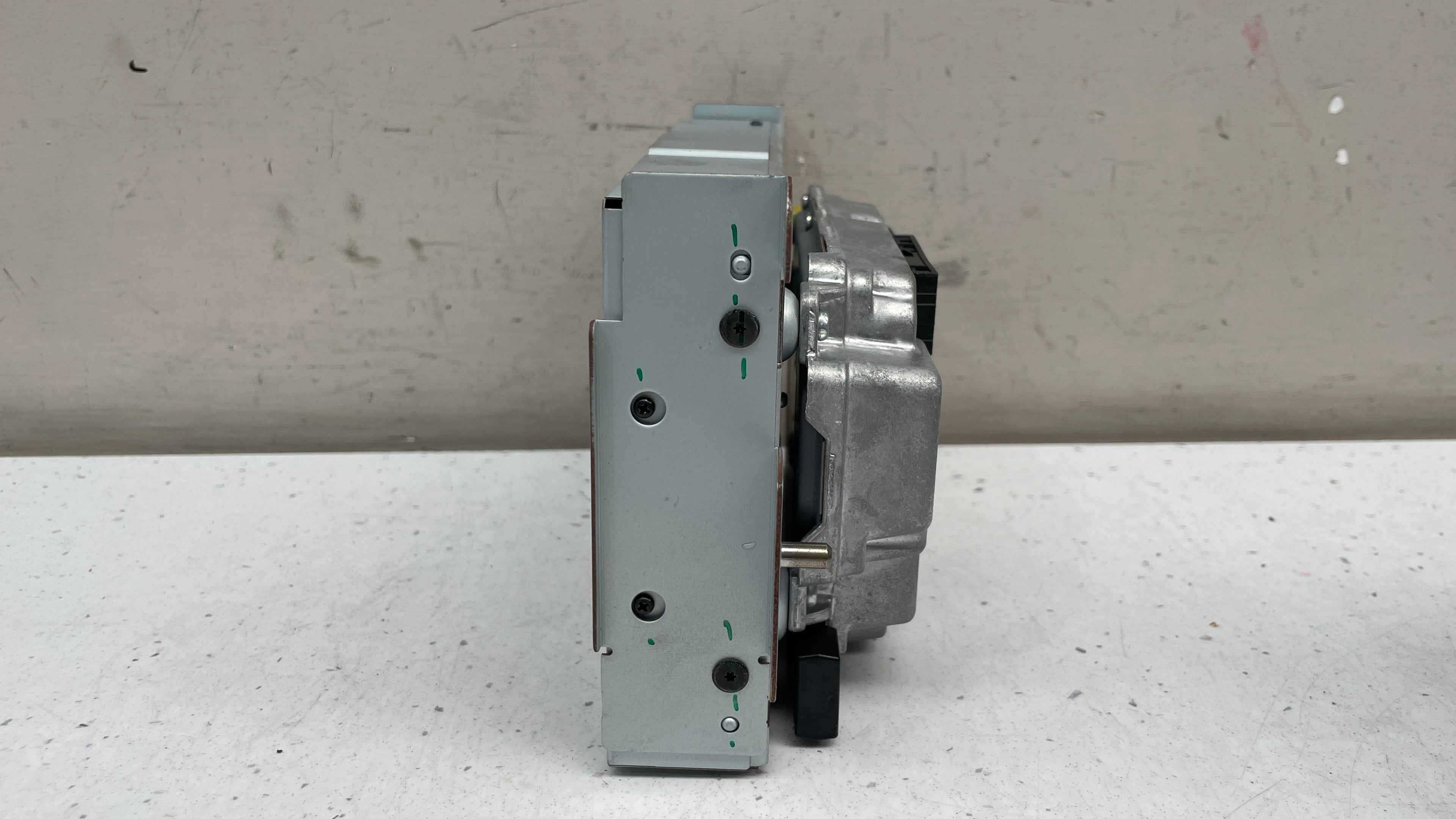 HJ5T-14G370-GNG FORD GRAND C-MAX NAVIGATION CONTROL UNIT