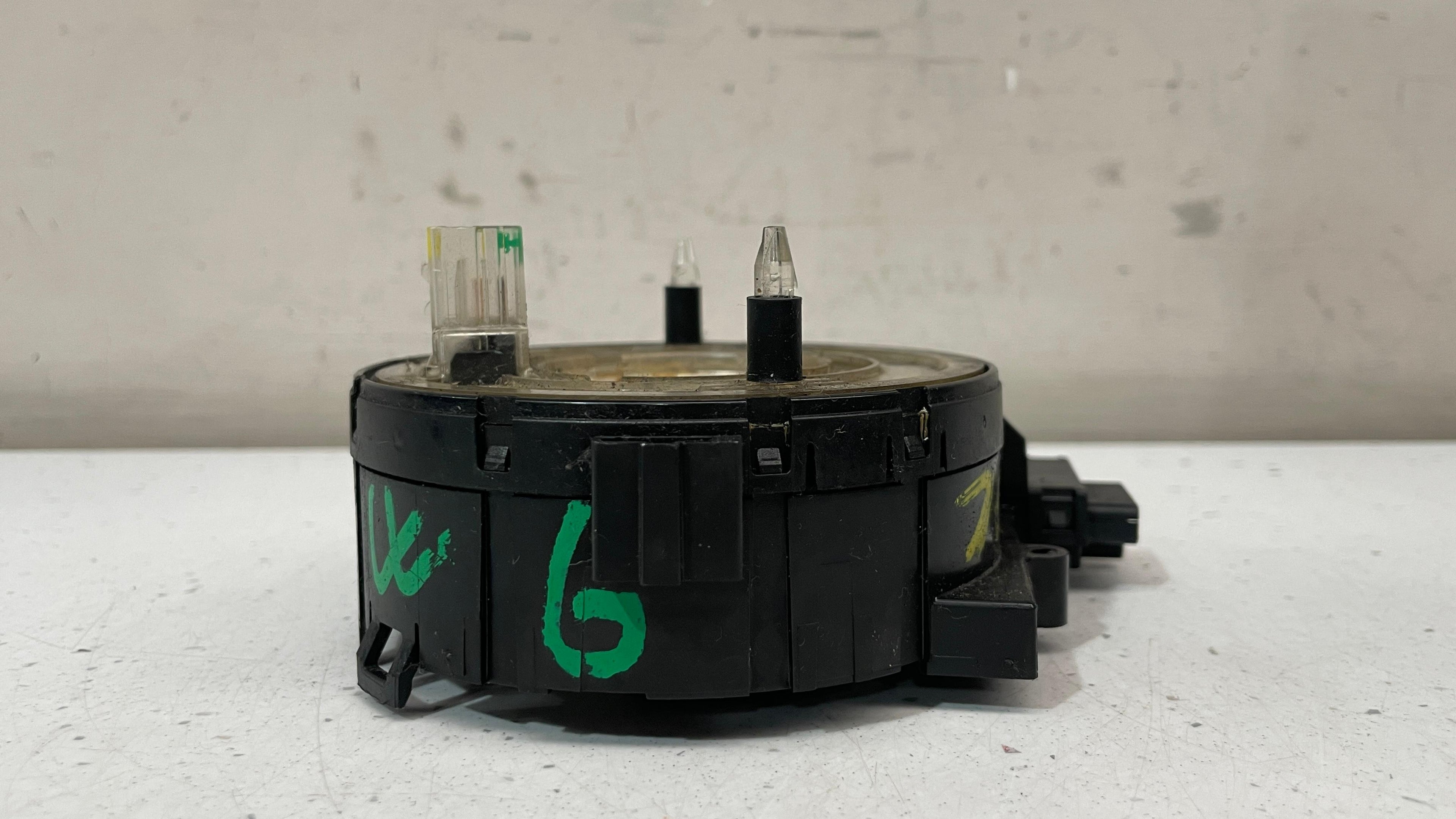 1K0959653C VOLKSWAGEN GOLF MK5 STEERING COLUMN SLIP RING
