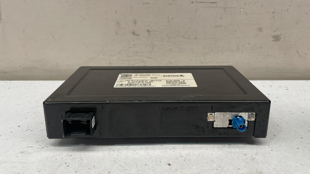 A2168202189 MERCEDES W204 SIRIUS SATELLITE RADIO RECEIVER