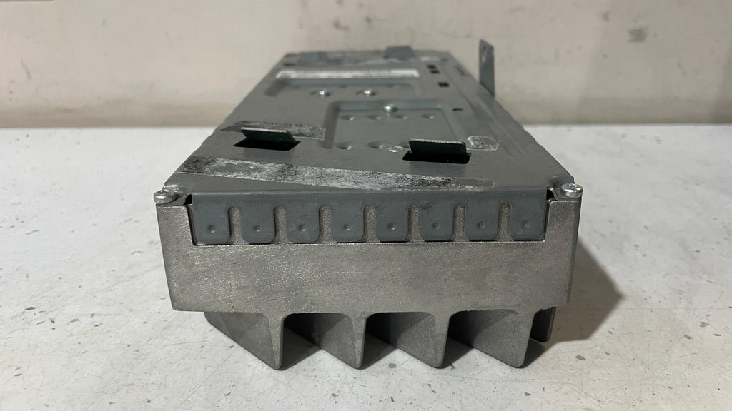 9393182  BMW HARMAN / BECKER AMPLIFIER