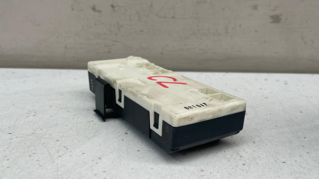 A2218703995 MERCEDES CL TRUNK RELEASE CONTROL MODULE