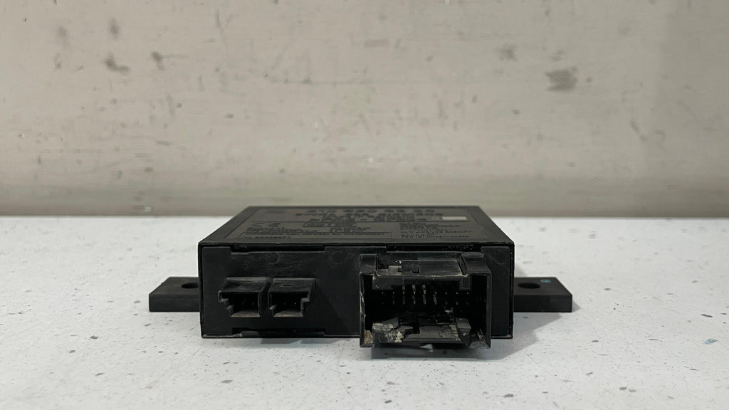2108203226 MERCEDES ANTI THEFT LOCKING CONTROL MODULE