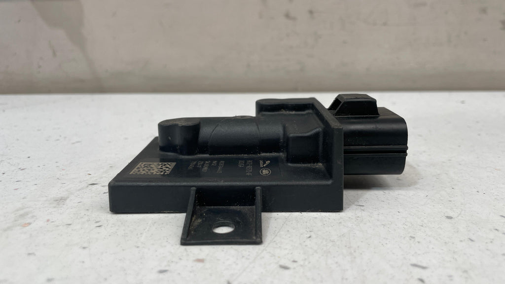 FK72-9D370-AF LAND ROVER FUEL PUMP CONTROL MODULE