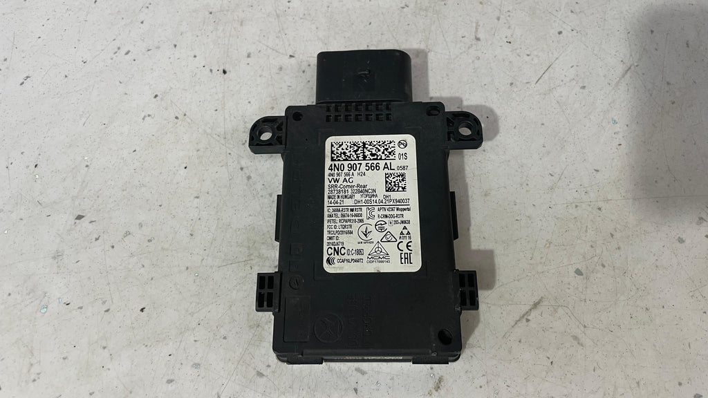 4N0907566AL PORSCHE CAYENNE REAR BLIND SPOT RADAR SENSOR