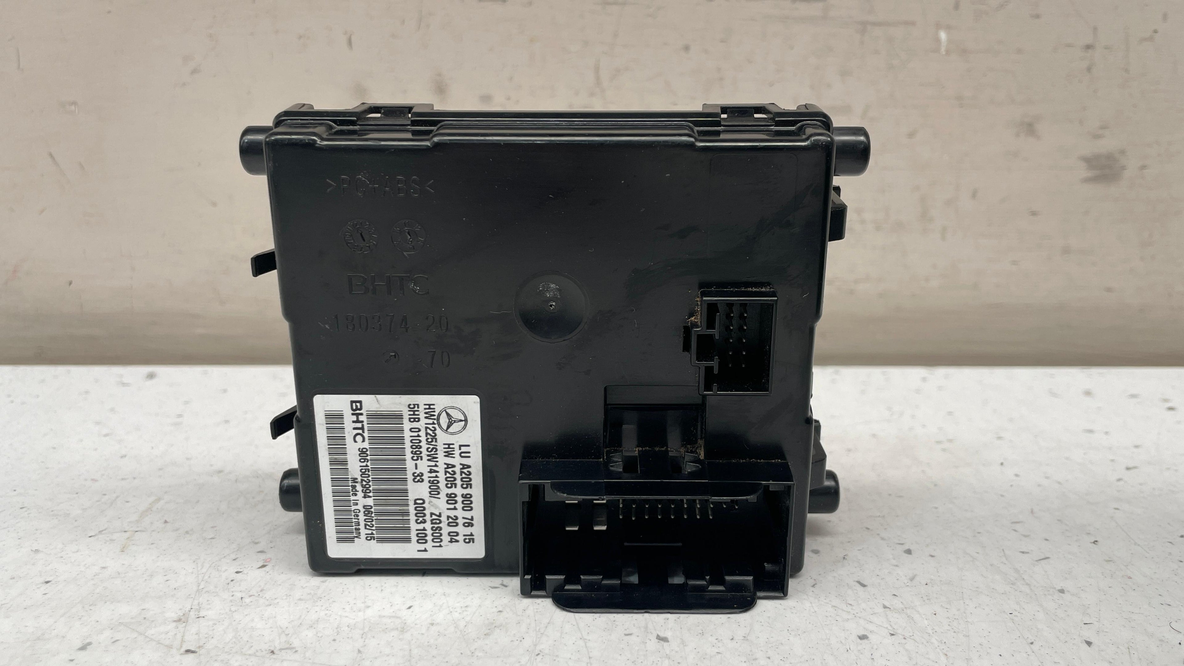 A2059007615 MERCEDES W205 AIR CONDITIONING CONTROL ECU