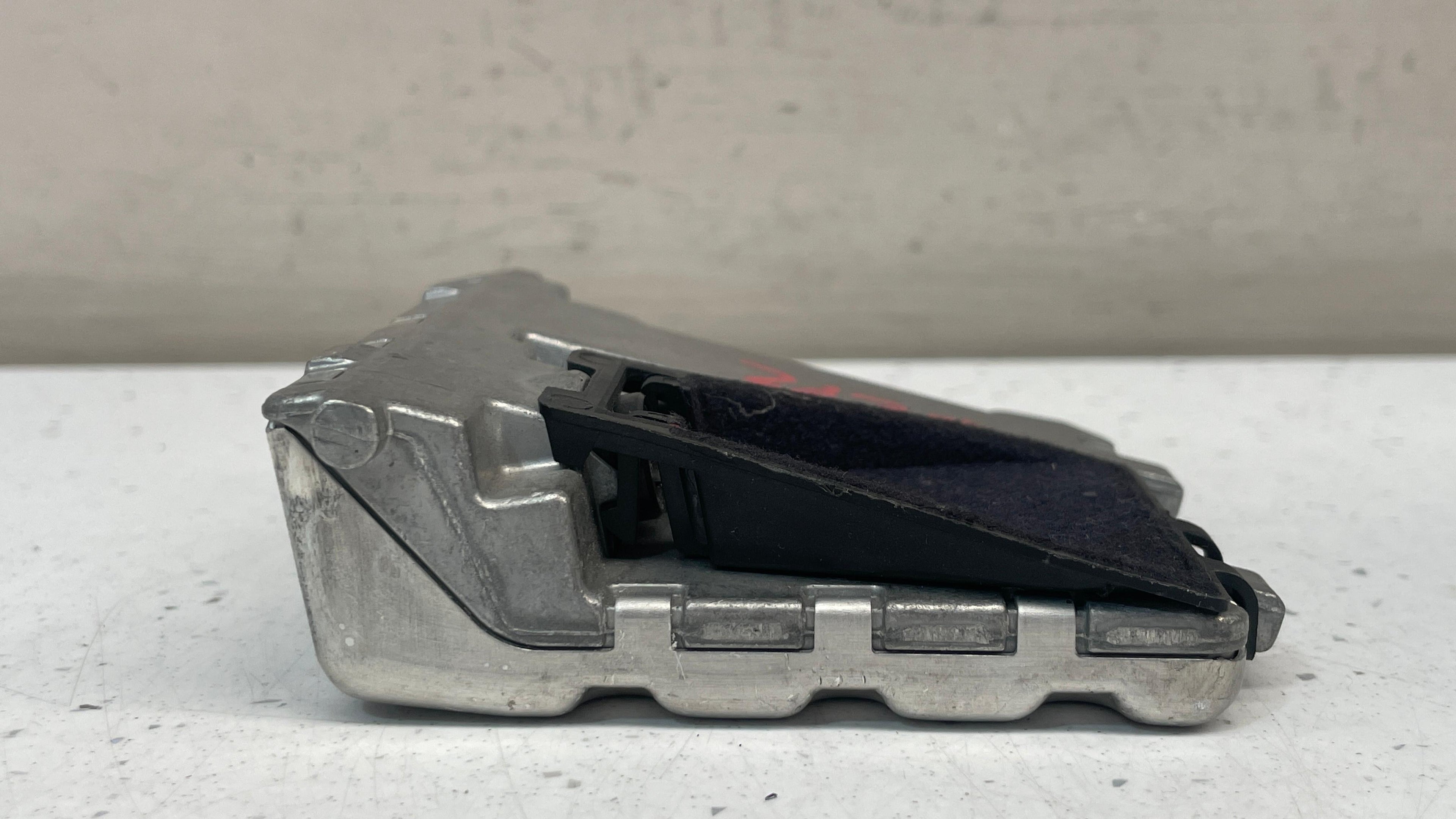A0009058000 MERCEDES W212 FRONT WINDSCREEN CAMERA MODULE UNIT