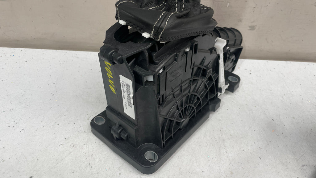 1000445013 VOLVO XC60 TRANSMISSION SHIFTER GEAR SELECTOR
