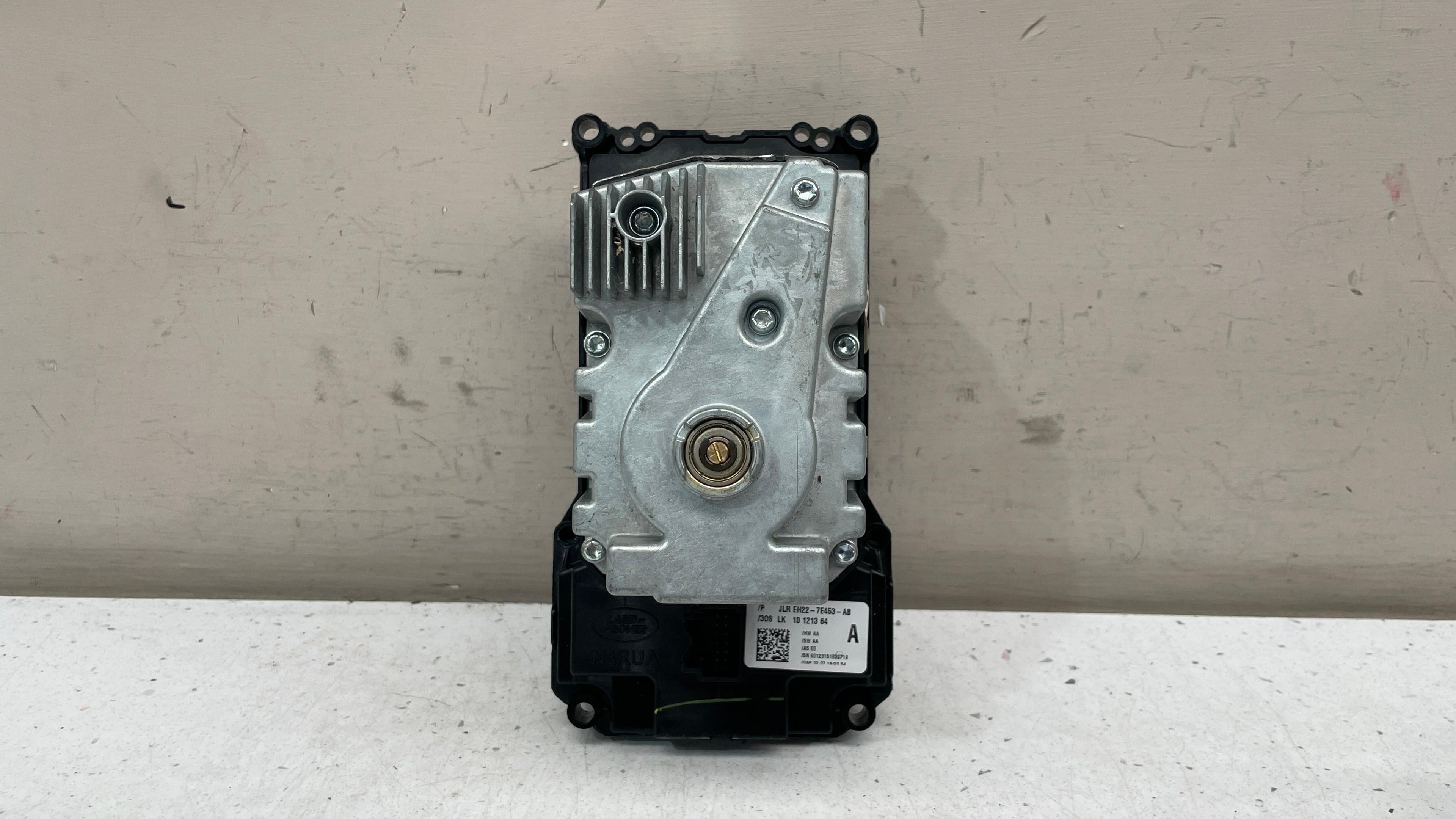 EH22-7E453-AB LAND ROVER EVOQUE TRANSMISSION GEAR SHIFTER SELECTOR