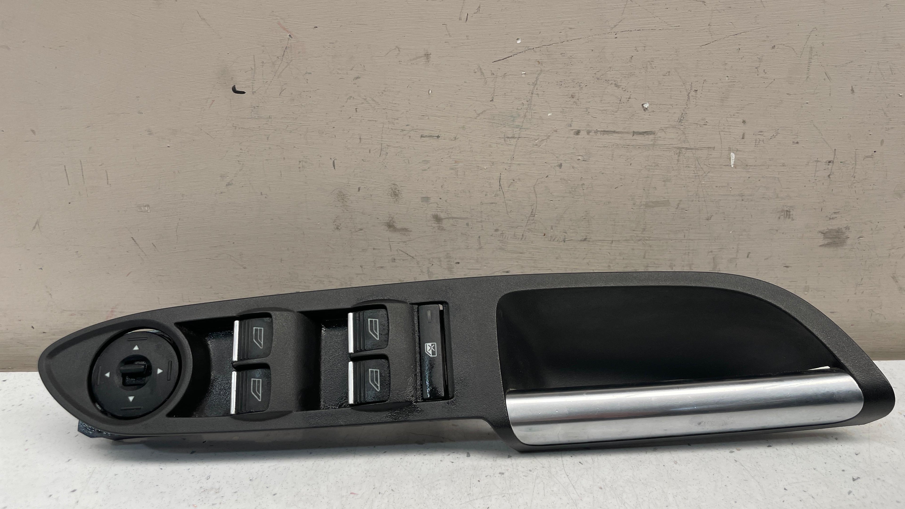F1ET14A132AB FORD FOCUS WINDOW SWITCH LEFT CONTROL
