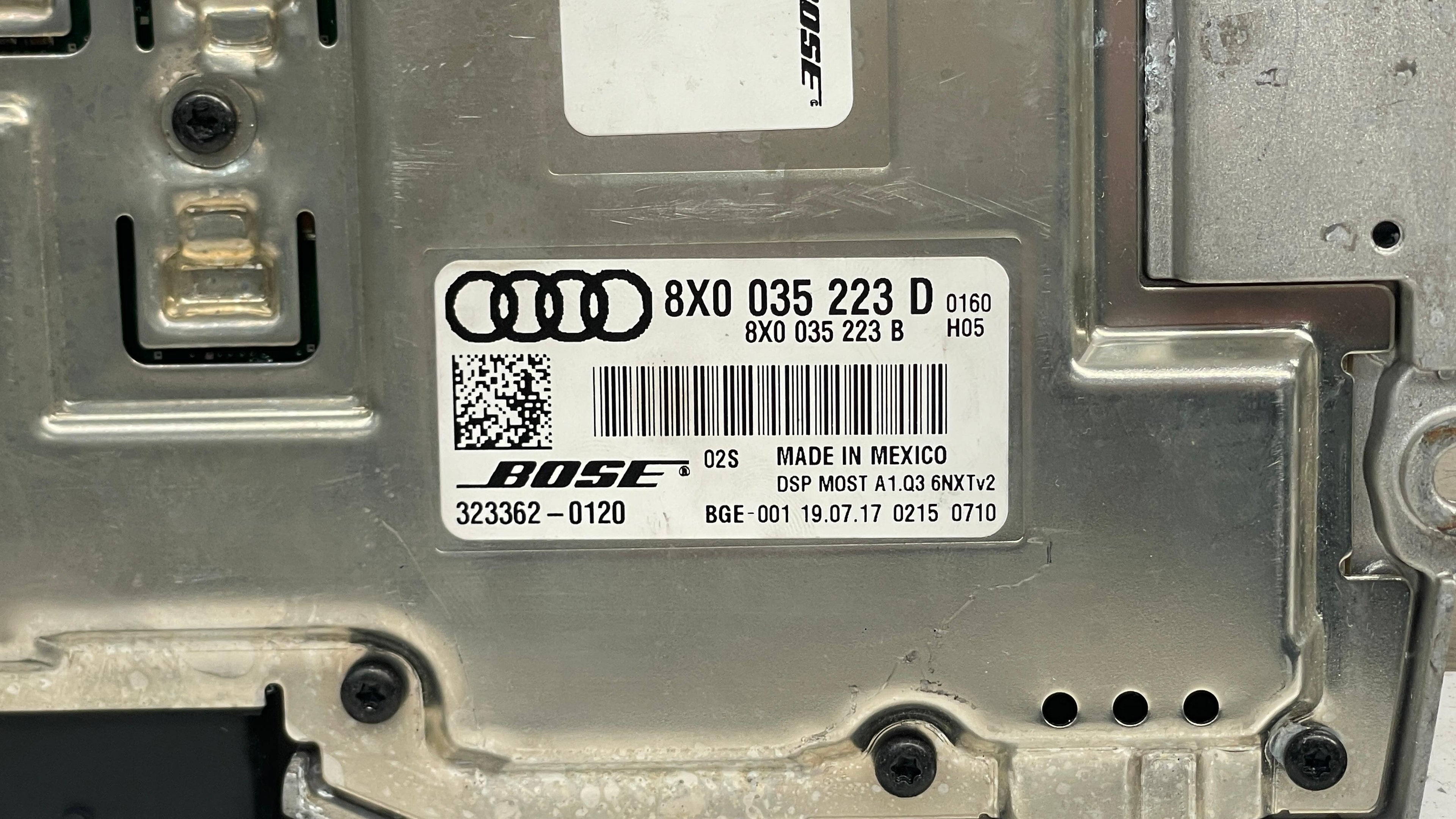8X0035223D  AUDI Q7  AUDIO SOUND SYSTEM AMPLIFIER MODULE BOSE