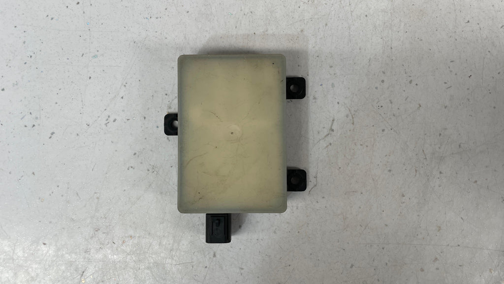 JX63-14F152-AD JAGUAR XE BLIND SPOT SENSOR DRIVER SIDE
