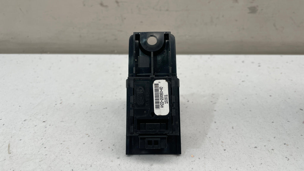 AH22-15K850-AD LAND ROVER DISCOVERY 4 PARKING BRAKE SWITCH