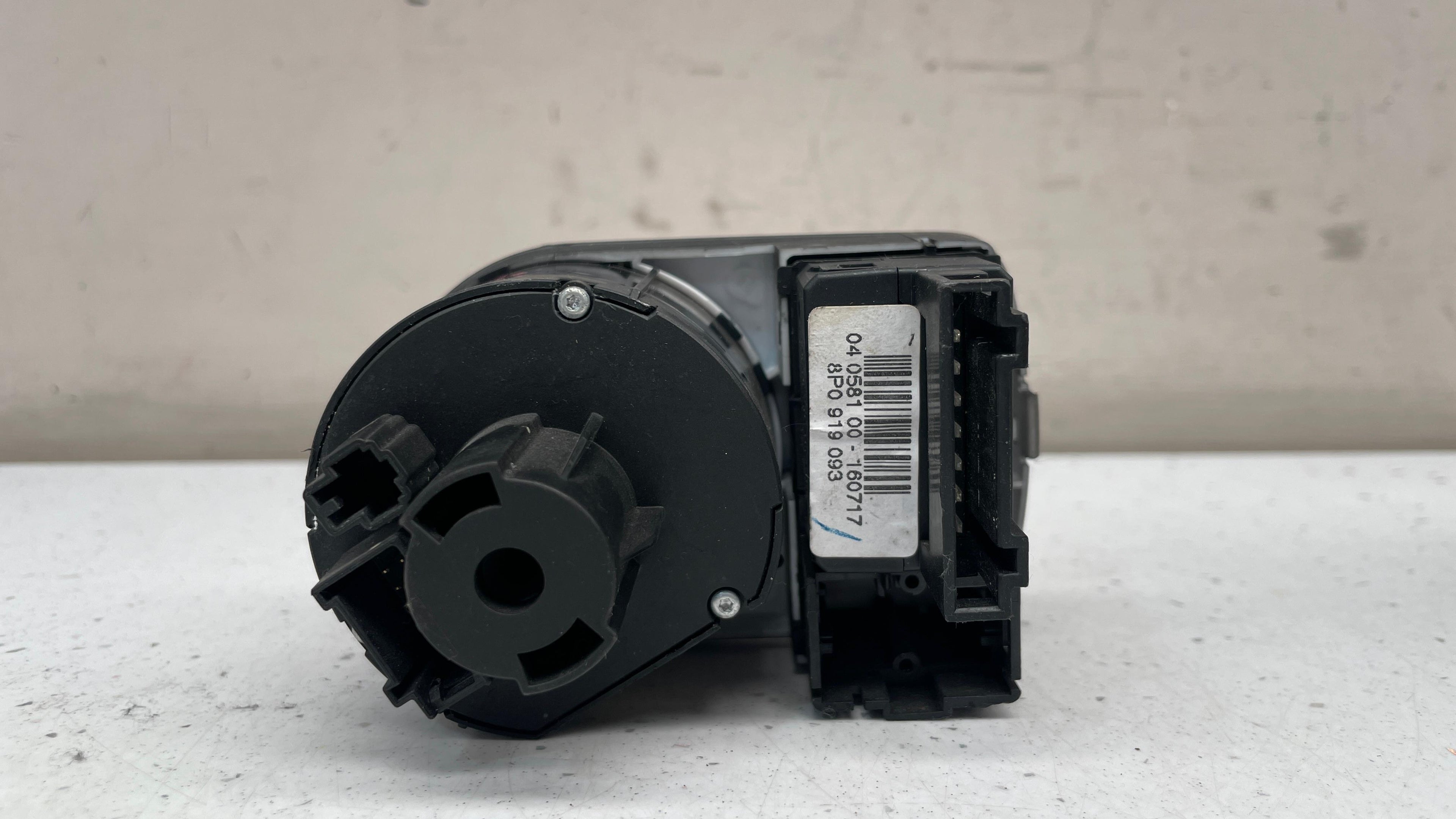 8X2941531AN AUDI Q3 HEADLIGHT CONTROL SWITCH