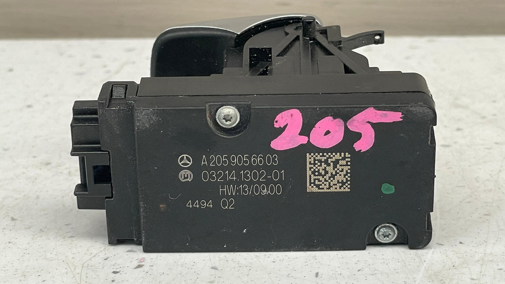 A2059056603 MERCEDES W205 ELECTRONIC PARKING BRAKE SWITCH BUTTON