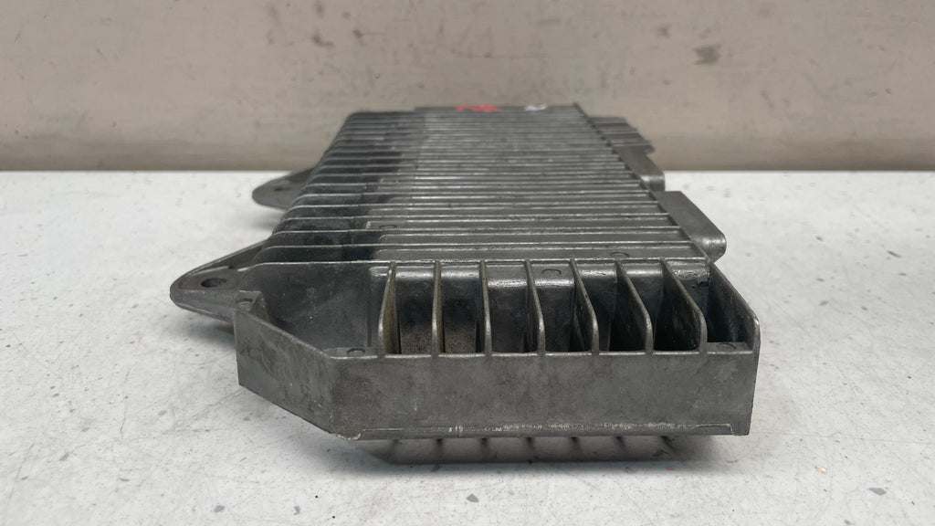 7P5035223A PORSCHE CAYENNE AMPLIFIER SOUND SYSTEM
