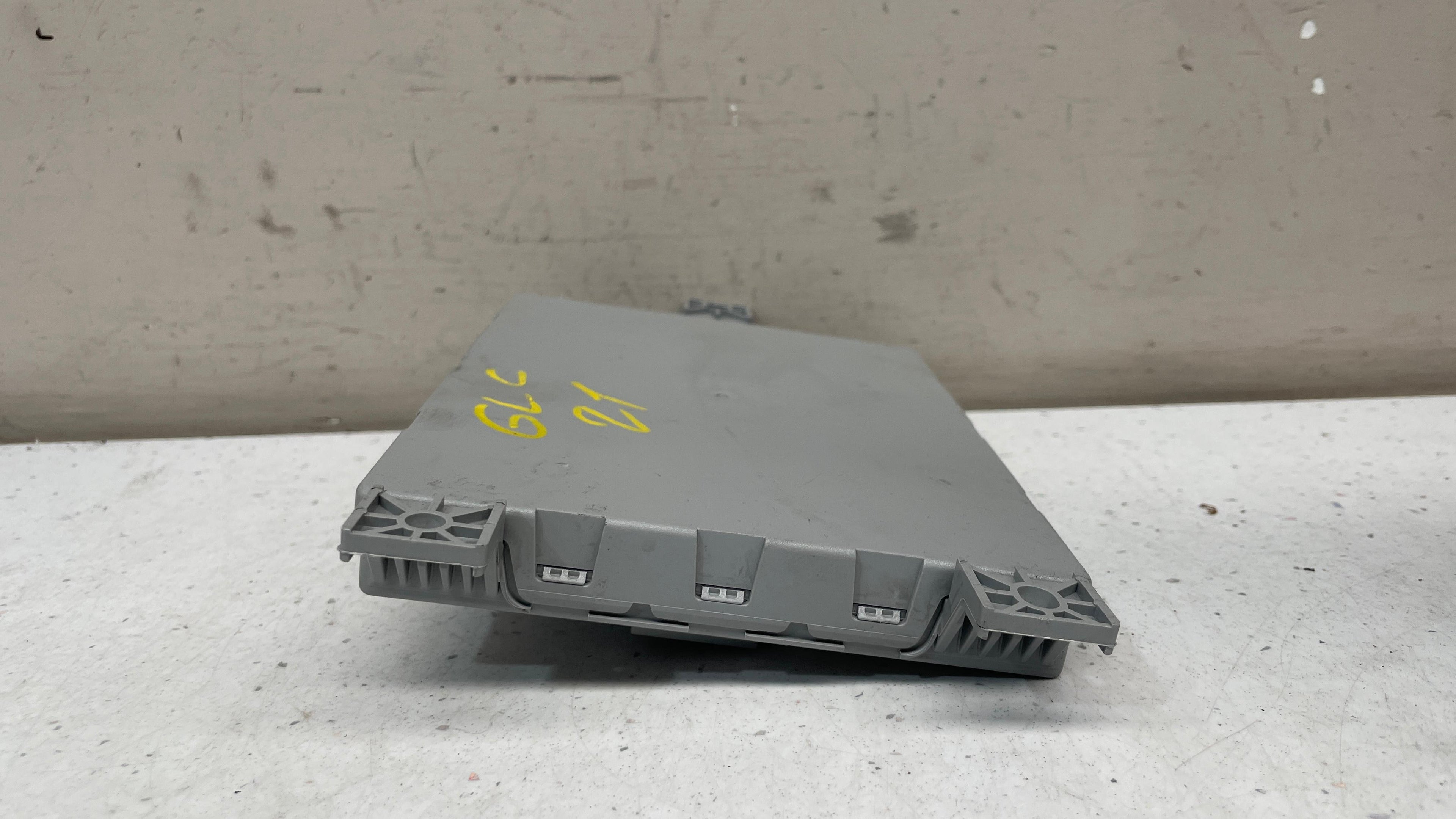 A2229006014 MERCEDES GLC SAM COMFORT CONTROL UNIT
