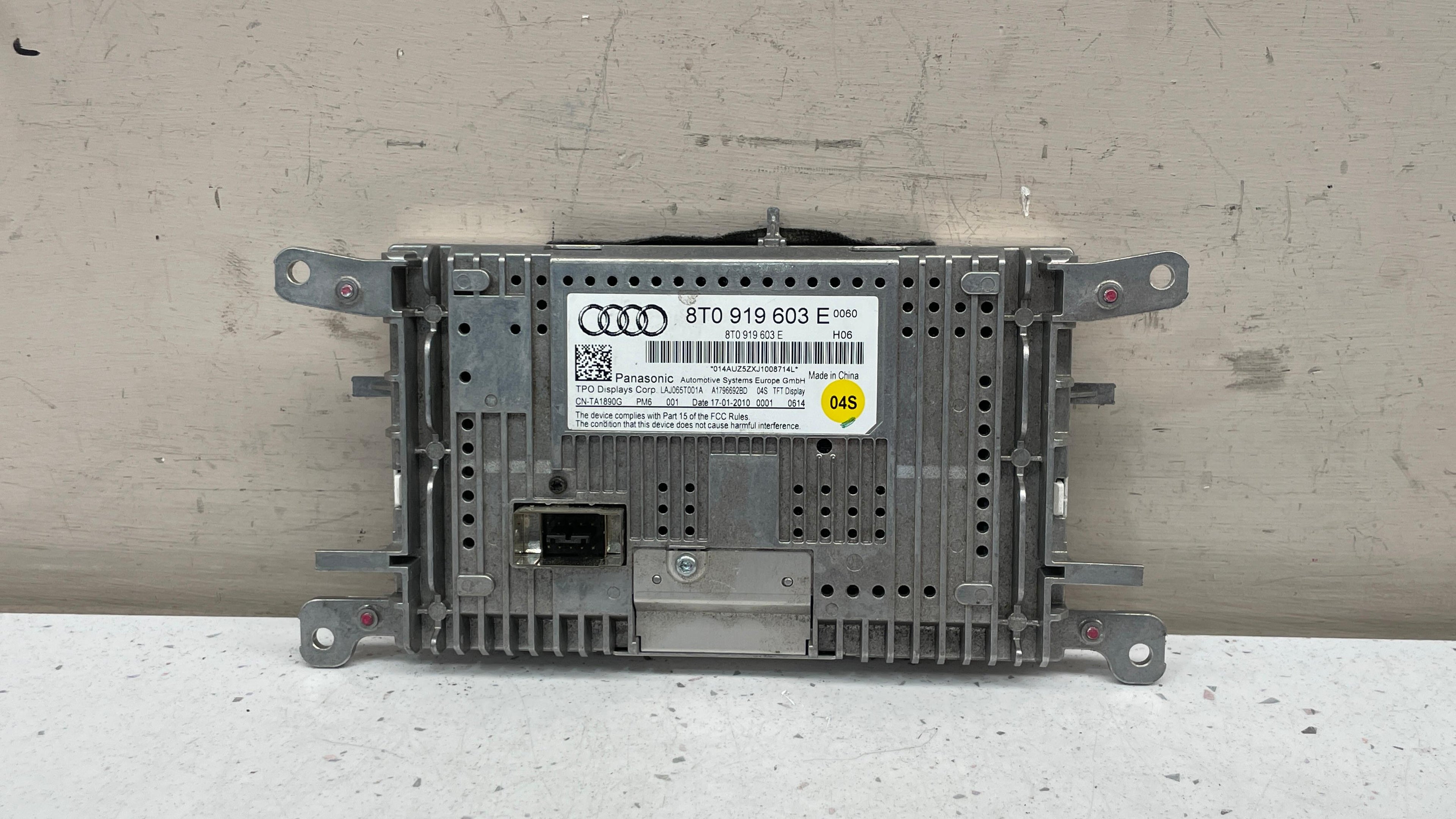 8T0919603E AUDI A4 NAVIGATION DISPLAY SCREEN UNIT