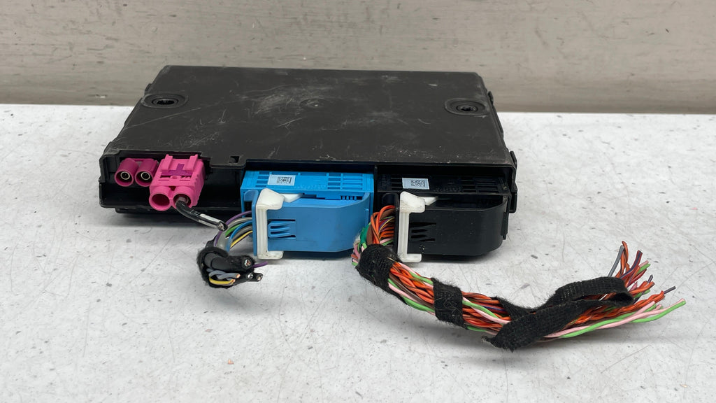 8W5907468E AUDI A5 GATEWAY CONTROL UNIT