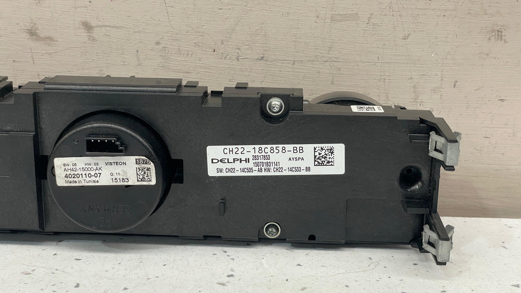 CH22-18C858-BB LAND ROVER CONTROL PANEL SWITCH
